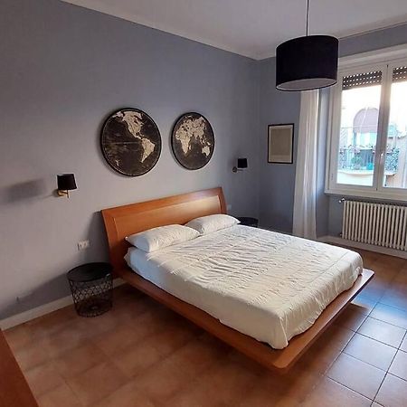 Appartement Domus Giulia & Andrea à Rome Extérieur photo