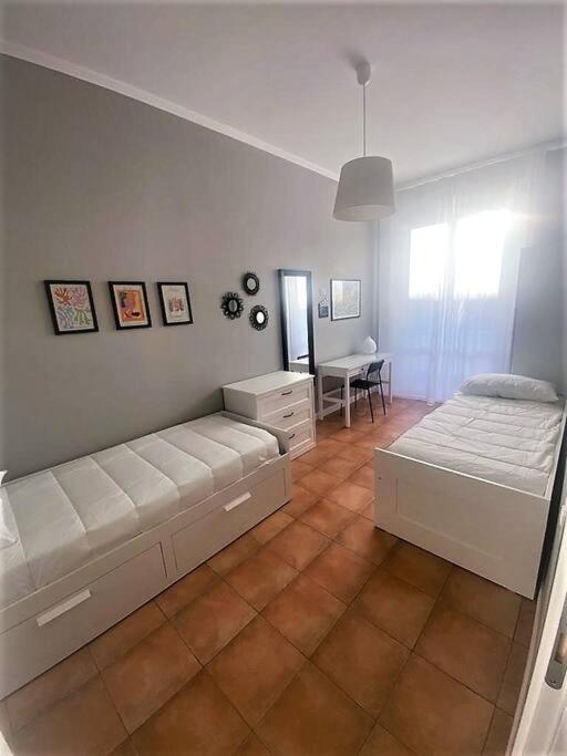 Appartement Domus Giulia & Andrea à Rome Extérieur photo