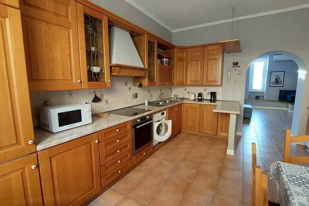 Appartement Domus Giulia & Andrea à Rome Extérieur photo